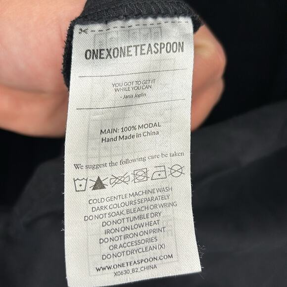 One Teaspoon Black Relaxed Jumpsuit Womenโs Size Small Deep V Button Front - Picture 12 of 15